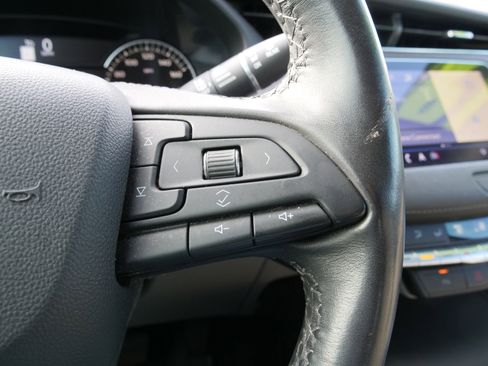 Used 2019 Cadillac XT4 Luxury image 23