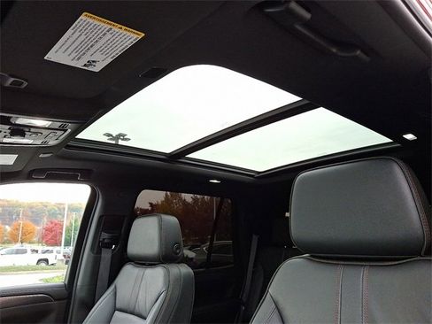 Used 2024 Chevrolet Tahoe RST w/ Luxury Package image 14