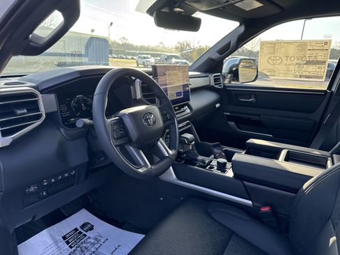 New 2025 Toyota Tundra Limited AWD/4WD image 15