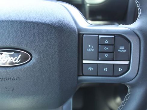 Used 2025 Ford F150 Lariat w/ Equipment Group 501A Mid image 25