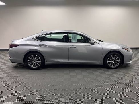 Certified 2024 Lexus ES 350 w/ Accessory Package (Z1) FWD image 4