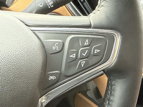Used 2016 Chevrolet Volt Premier w/ Driver Confidence Package FWD image 20