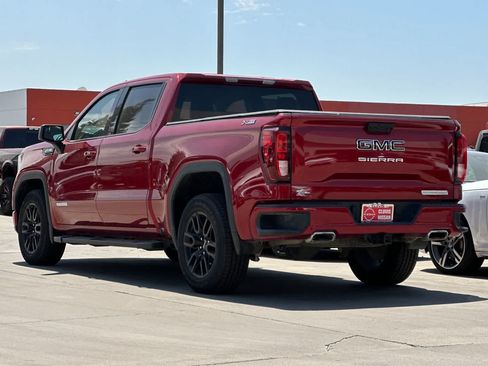 Used 2024 GMC Sierra 1500 Elevation w/ LPO, Elevation Black Package AWD/4WD image 7