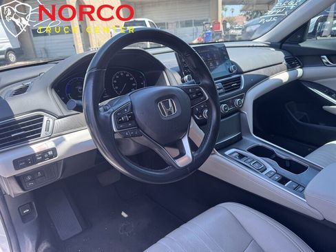 Used 2020 Honda Accord Touring image 20