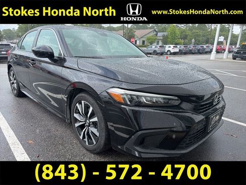Used 2024 Honda Civic EX image 3