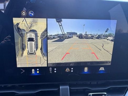 New 2026 Chevrolet Equinox LT AWD/4WD image 4