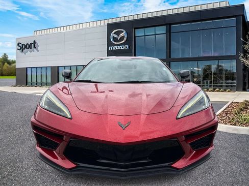 Used 2022 Chevrolet Corvette Stingray Premium Cpe w/ Z51 Performance Package RWD image 9