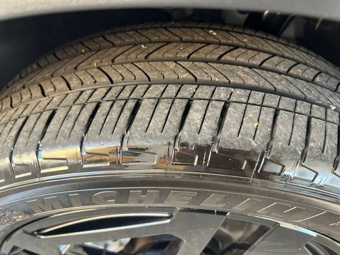 Certified 2025 Kia Telluride EX X-Line AWD/4WD image 45
