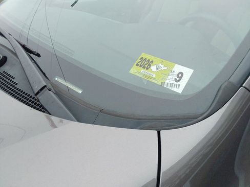 Used 2015 Honda CR-V EX image 9