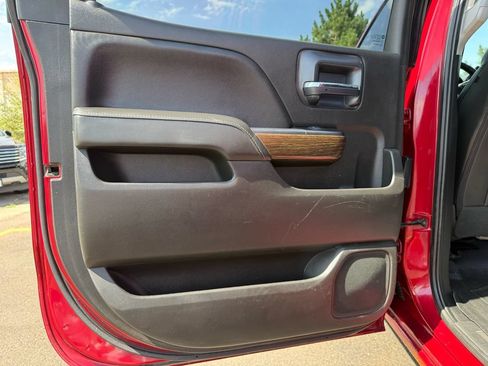 Used 2019 GMC Sierra 2500 Denali AWD/4WD image 19