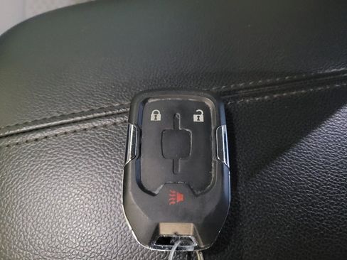 Used 2019 GMC Terrain SLE image 32