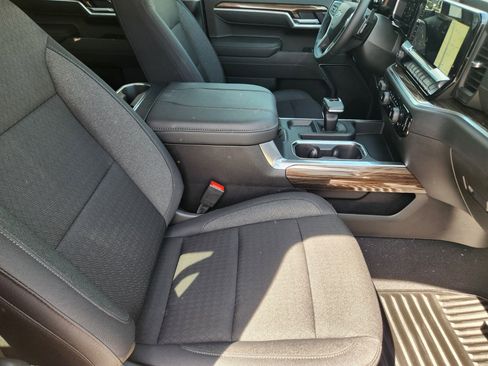 New 2026 Chevrolet Silverado 1500 RST RWD image 15
