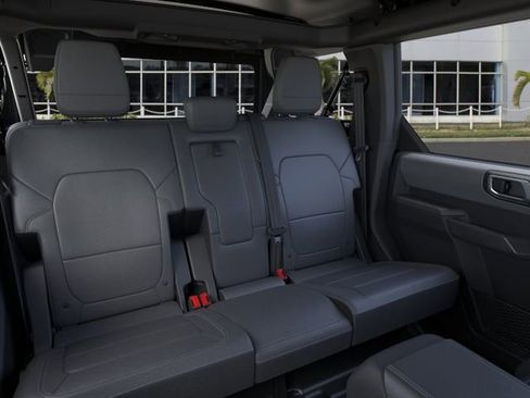 New 2026 Ford Bronco Big Bend w/ Black Diamond Package AWD/4WD image 11