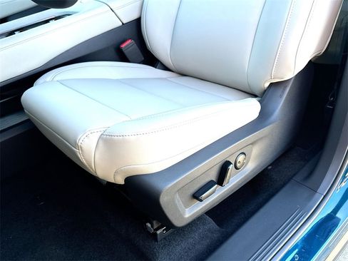 New 2025 Nissan Murano SL image 34