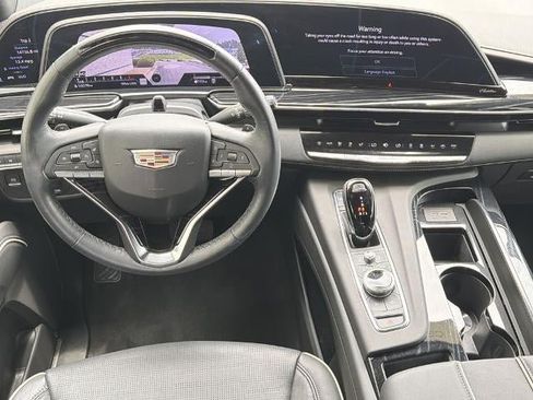 Certified 2024 Cadillac Escalade Sport w/ LPO, ONYX Package AWD/4WD image 25