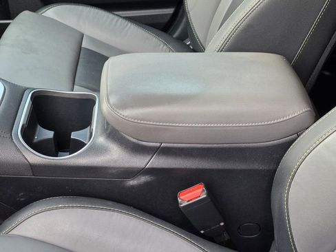 Used 2021 Subaru Outback Onyx Edition XT w/ Popular Package #2 image 8