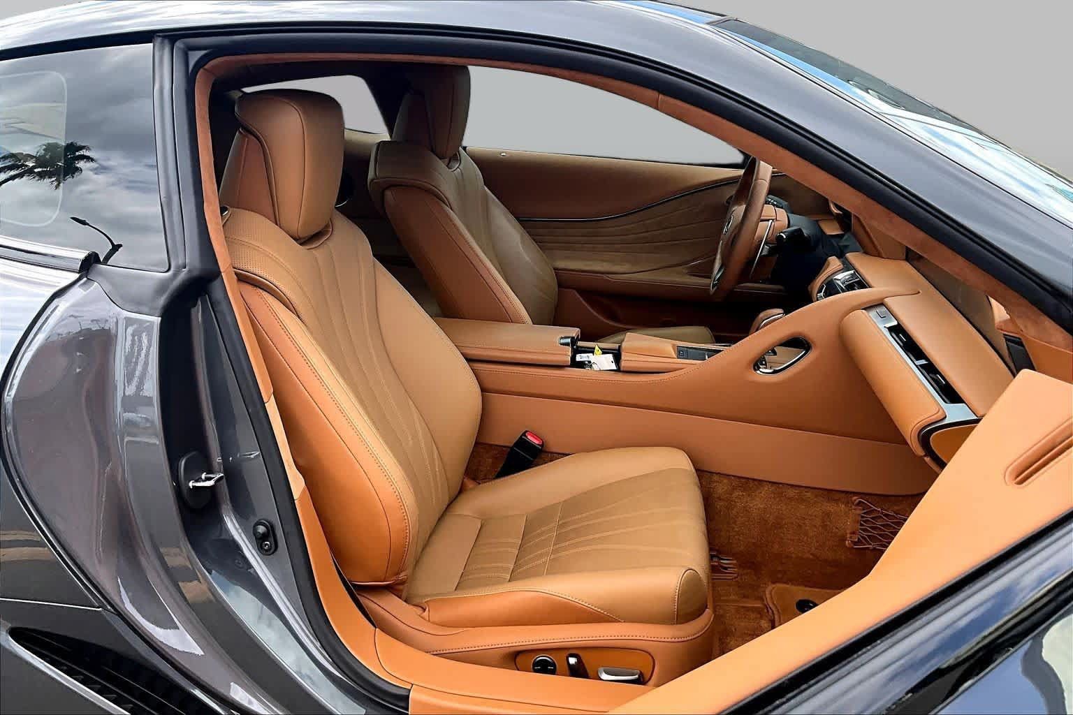 Used 2023 Lexus LC 500 Coupe w/ Touring Package RWD image 9