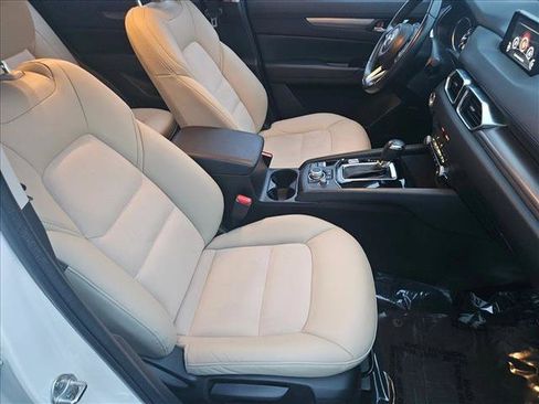 Used 2019 MAZDA CX-5 Touring FWD image 19