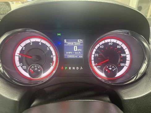 Used 2018 Dodge Grand Caravan GT image 23