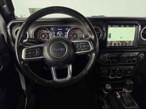 Used 2022 Jeep Wrangler Unlimited Sahara w/ LED Lighting Group image 13