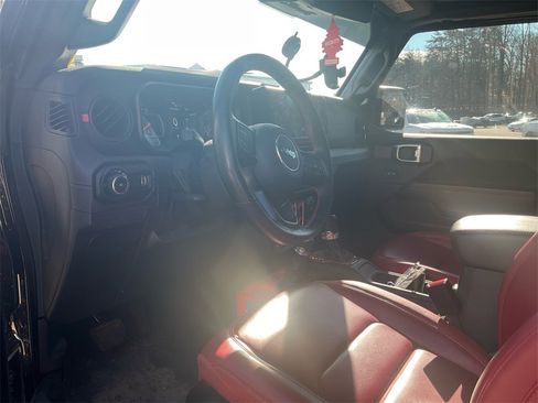 Used 2024 Jeep Wrangler Unlimited Rubicon 392 w/ Dual Top Group image 15