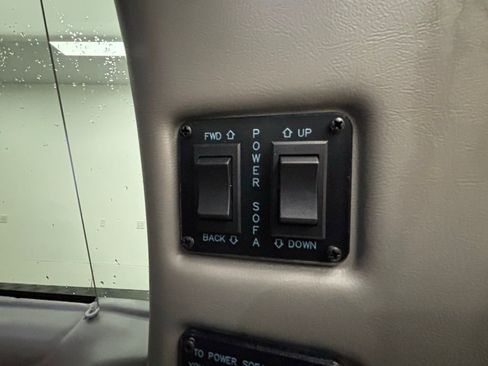 New 2025 GMC Savana 2500 Extended w/ Driver Convenience Package image 12