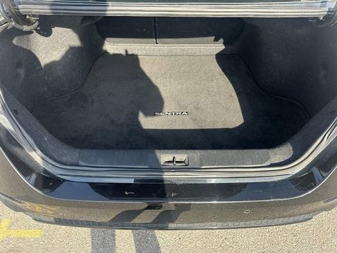 Used 2024 Nissan Sentra SV image 5