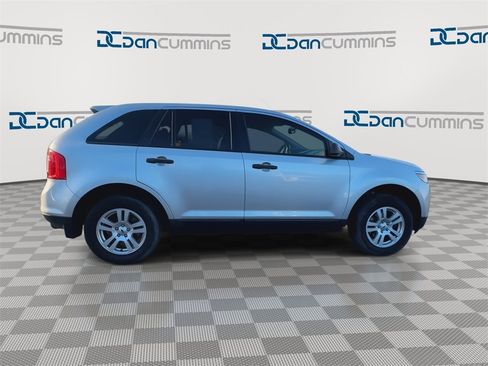 Used 2012 Ford Edge SE image 9