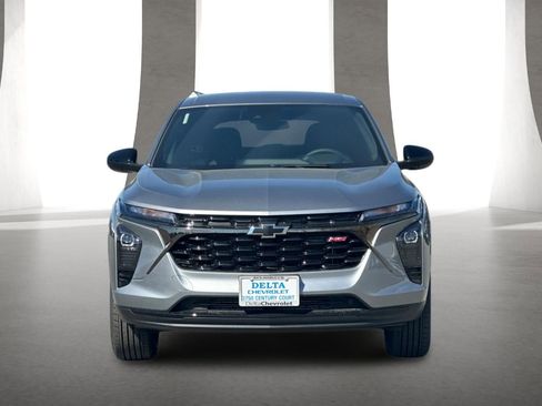 New 2026 Chevrolet Trax RS w/ Driver Confidence Package FWD image 9