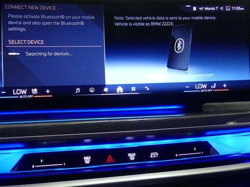 Used 2024 BMW i7 xDrive60 w/ Premium Package image 16