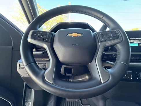 Used 2025 Chevrolet Silverado 2500 LT w/ Convenience Package AWD/4WD image 15