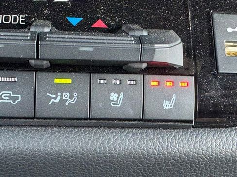 Used 2024 Toyota Tundra TRD Pro AWD/4WD image 27