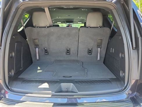Used 2024 Chevrolet Tahoe LT RWD image 43