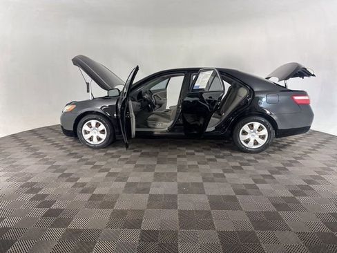 Used 2008 Toyota Camry LE image 21