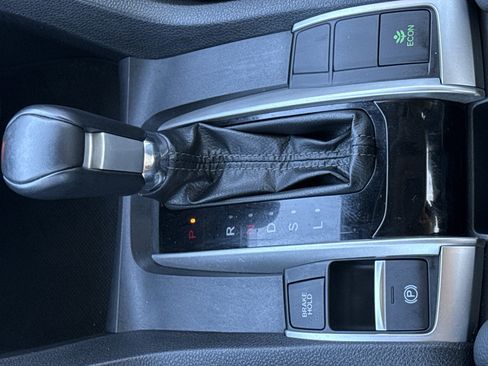 Used 2019 Honda Civic EX-L image 25