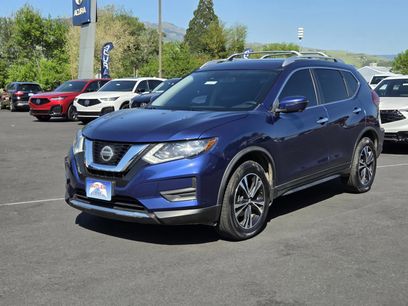 Used 2019 Nissan Rogue SV w/ Premium Package