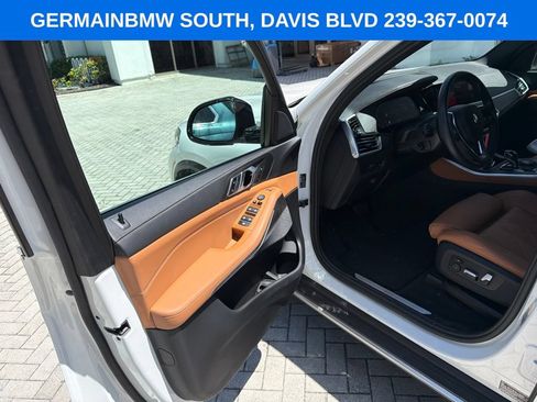 Used 2023 BMW X5 xDrive40i w/ Premium Package AWD/4WD image 10