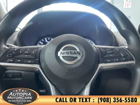 Used 2020 Nissan Sentra S FWD image 17