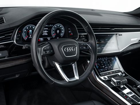 Used 2021 Audi Q8 Premium Plus AWD/4WD image 10