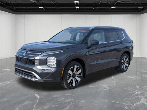 New 2026 Mitsubishi Outlander SEL AWD/4WD image 1