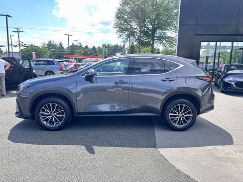 Used 2023 Lexus NX 350 AWD image 3
