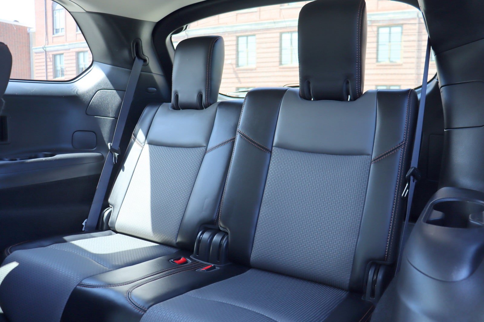 Used 2020 Nissan Pathfinder SV w/ Rock Creek Edition FWD image 17