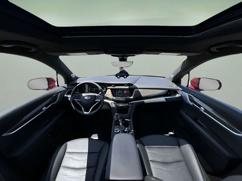 Used 2024 Cadillac XT6 Premium Luxury w/ Platinum Package image 21