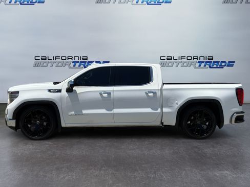 Used 2024 GMC Sierra 1500 SLT RWD image 8