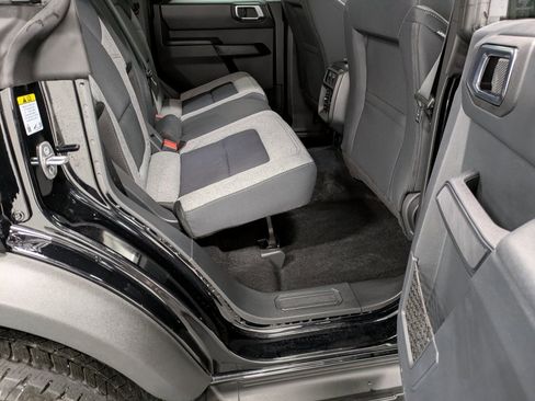 Used 2025 Ford Bronco Big Bend image 26