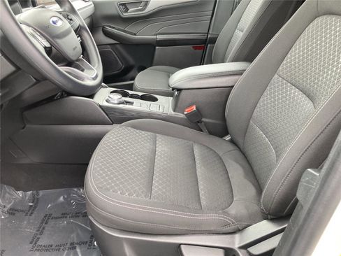 Used 2025 Ford Escape Active image 23