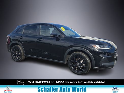 Used 2024 Honda HR-V Sport image 1
