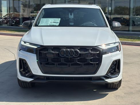 New 2026 Audi Q7 3.0T Prestige image 2