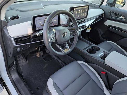 New 2026 Honda Prologue Touring image 3