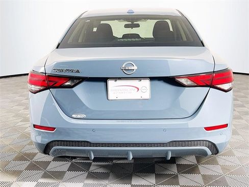 New 2025 Nissan Sentra SV image 6